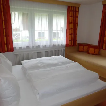 Klotz-schneider Daire