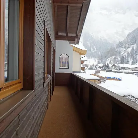 Klotz-schneider Daire *